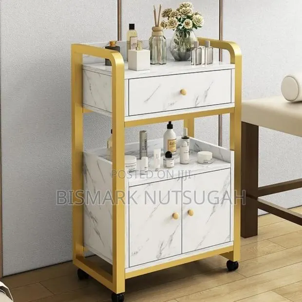 Salon Trolley/ Rolling Barber Cart · Photo 3