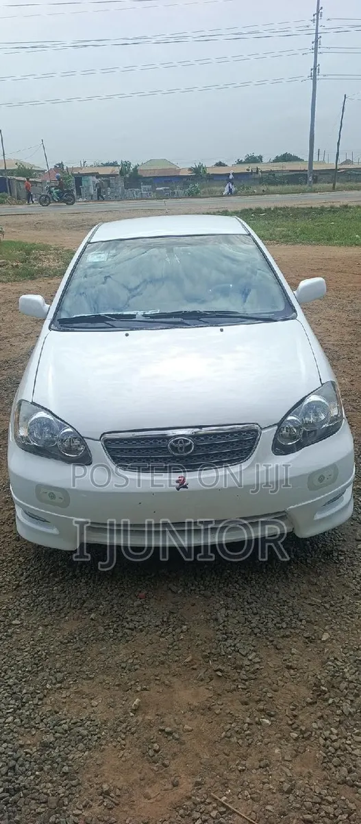 Toyota Corolla 1.8 2008 White · Photo 1