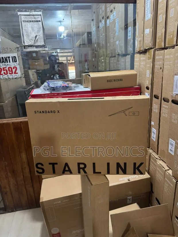 Starlink Standard X Kit Satellite Dish | Wi-Fi 6 Router · Photo 1
