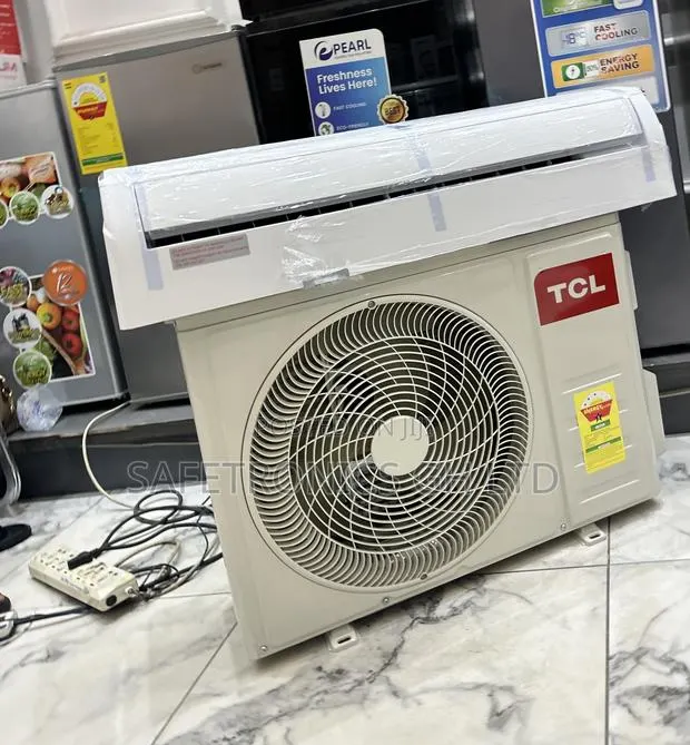 Secure Fast Split Type 1.5 Horsepower White Ac · Photo 1