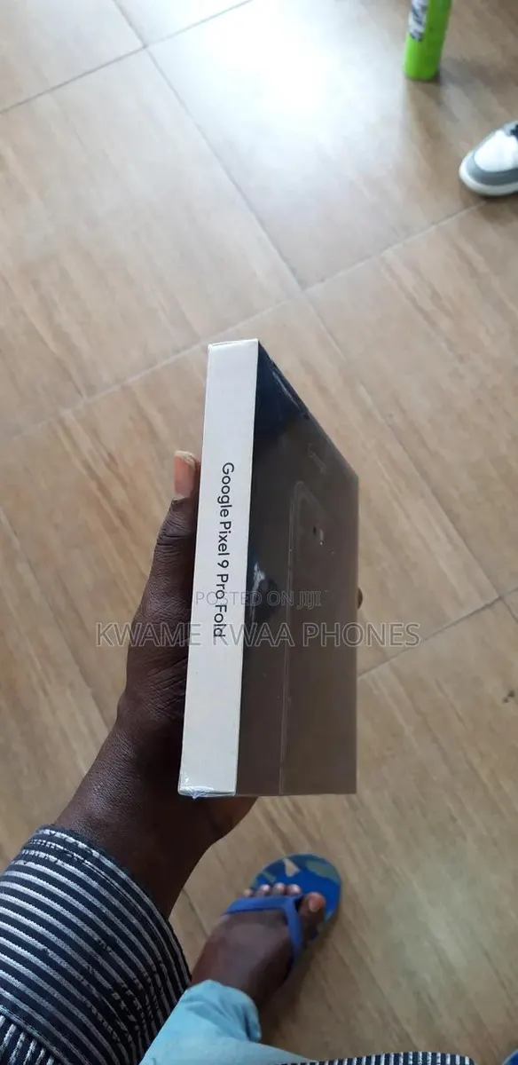 New Google Pixel 9 Pro Fold 256 GB Gray · Photo 1