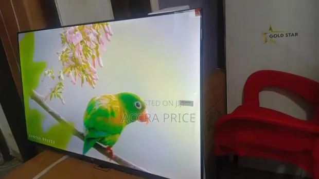 Selly and Nelly Televisions 43inches Smart TCL Televisions · Photo 1