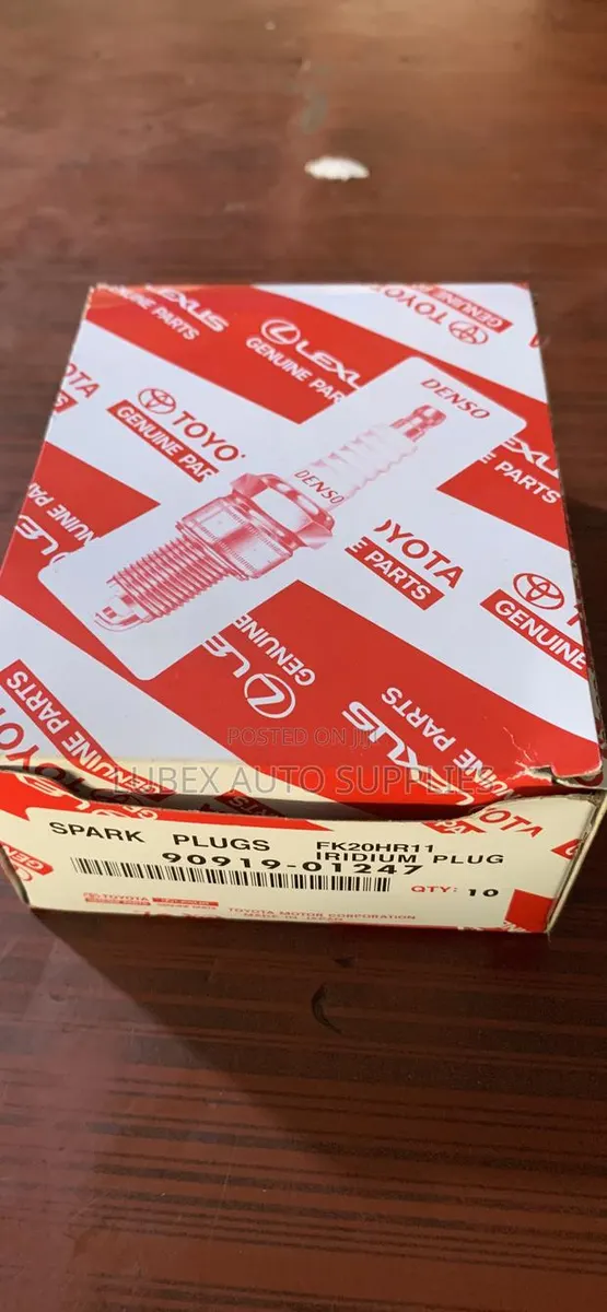 Spark Plugs Iridium Plug 90919-01247 · Photo 1