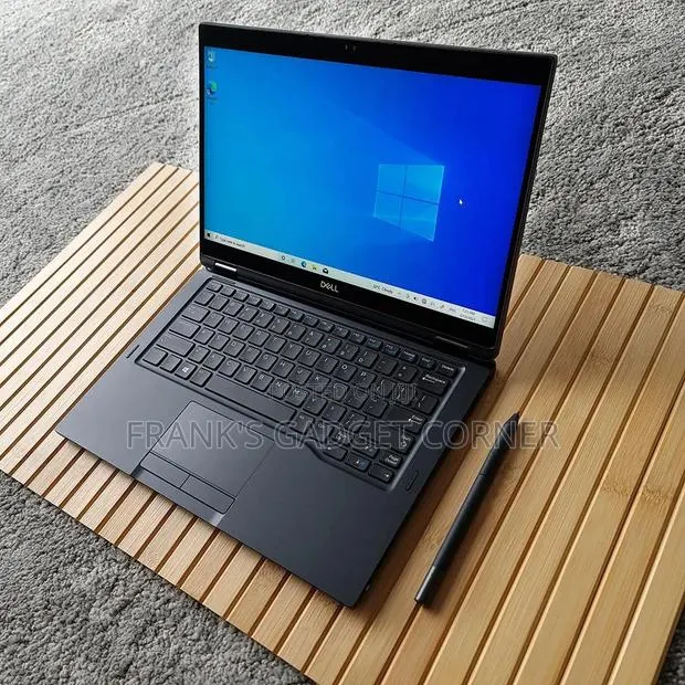 New Laptop Dell Latitude 7389 2-in-1 16GB Intel Core i7 SSD 256GB · Photo 1