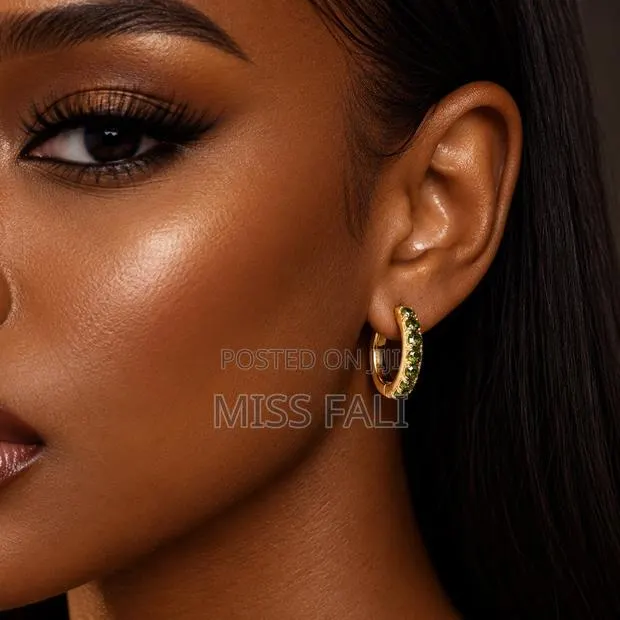 Lumière Pavé Hoops · Photo 1