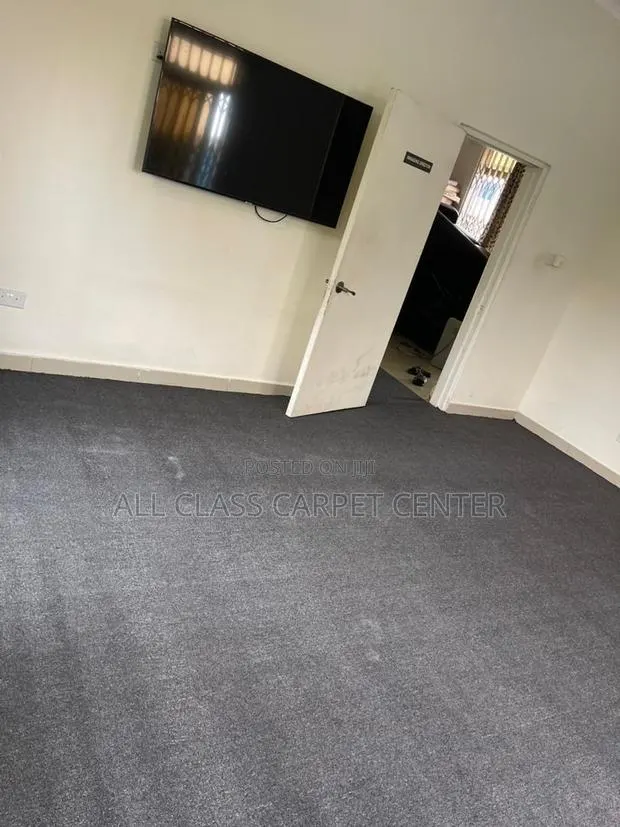 Plan Dark Grey Carpet for Floors · Photo 1