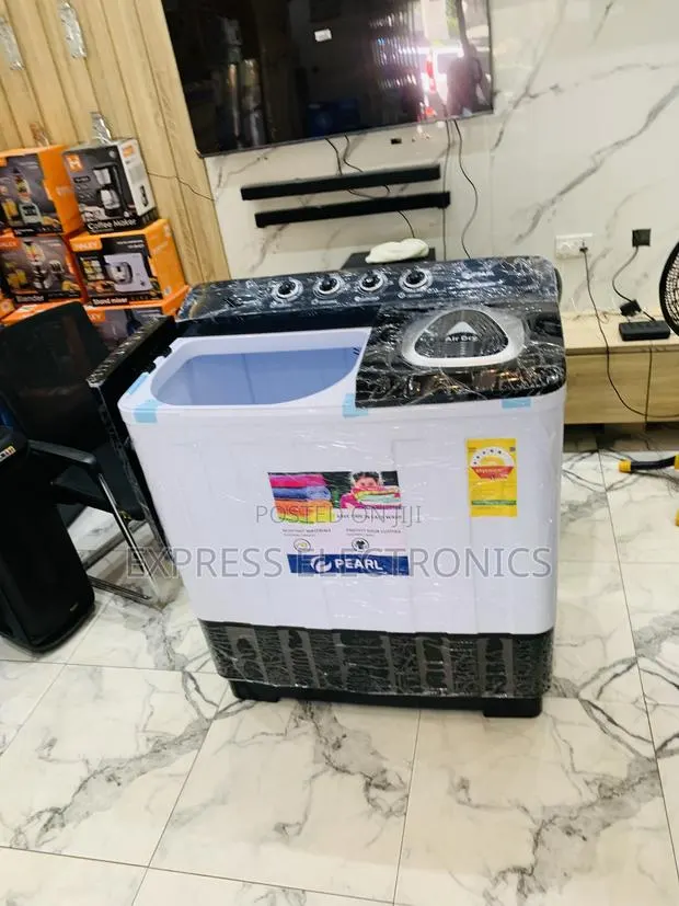 18Kg Topload Twintub Pearl Washing Machine White · Photo 1