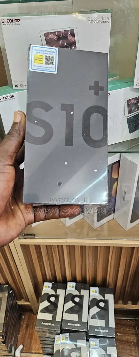New Samsung Galaxy S10 Plus 128 GB White · Photo 1