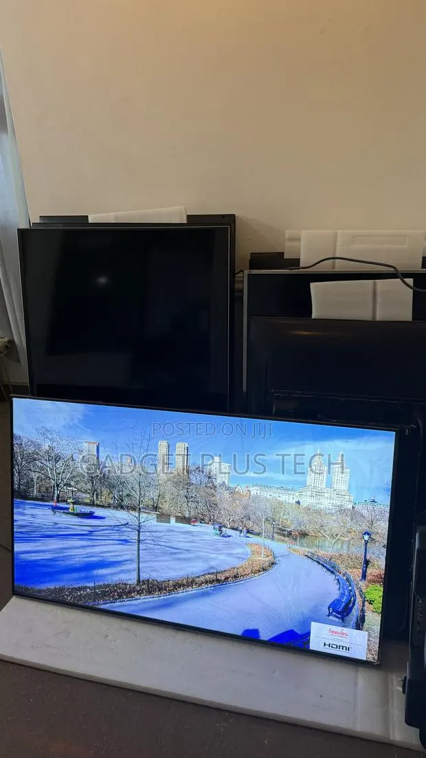 55” LG Nanocell ThinQ Ai 4K Smart TV (Very Fresh) · Photo 1