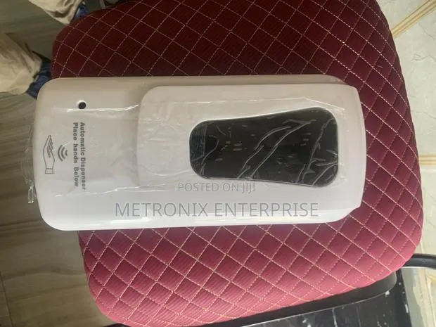 Automatic Hand Soap Dispenser · Photo 1