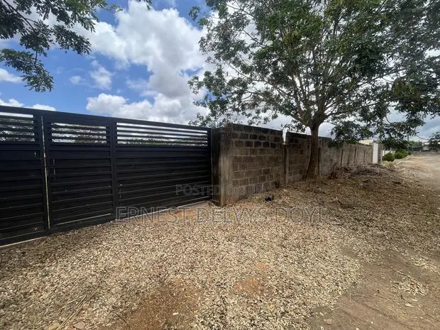 1 Acre of Titled Land for Sale at Ampomah Estate · Photo 1