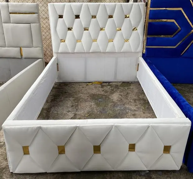 Tiled Til Gold Design Bed Frame (Payment After Delivery) · Photo 1