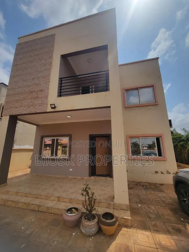4bdrm Maisonette in Biosk Properties, Malejor for rent · Photo 1