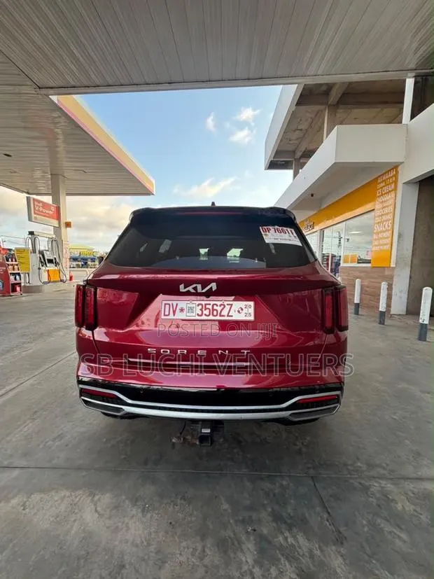 Kia Sorento 2022 Red · Photo 1