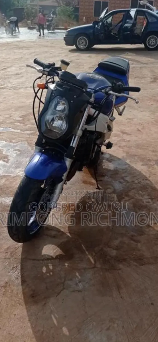 Yamaha R6 2020 Blue · Photo 1