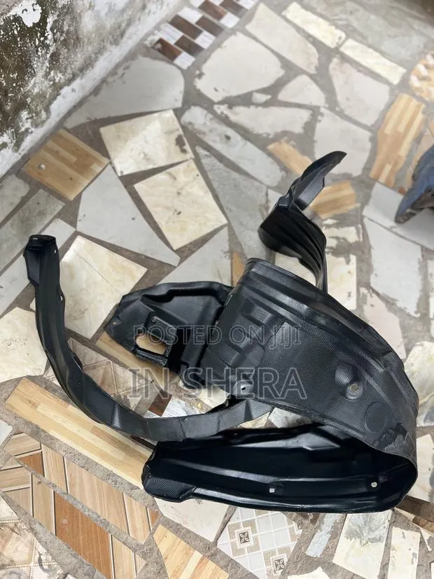 Honda Civic Mudguard 2016 2017 2018 2019 2020 2021 2022 · Photo 1