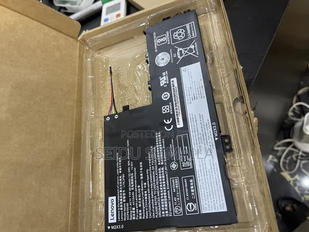 L15l3pb0 Lenovo Flex 5 , Ideapad 320s Battery · Photo 1