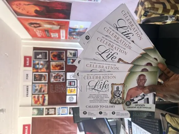 Invitation Cards, Labels, Flyers Printing · Photo 1
