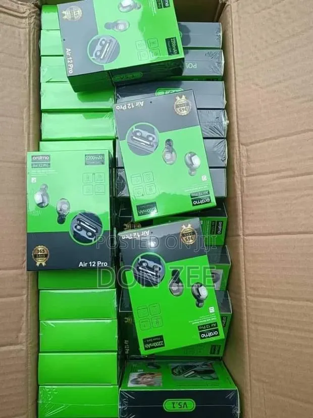 Air 12 Pro 22000mah Earbuds With Powerbank · Photo 1