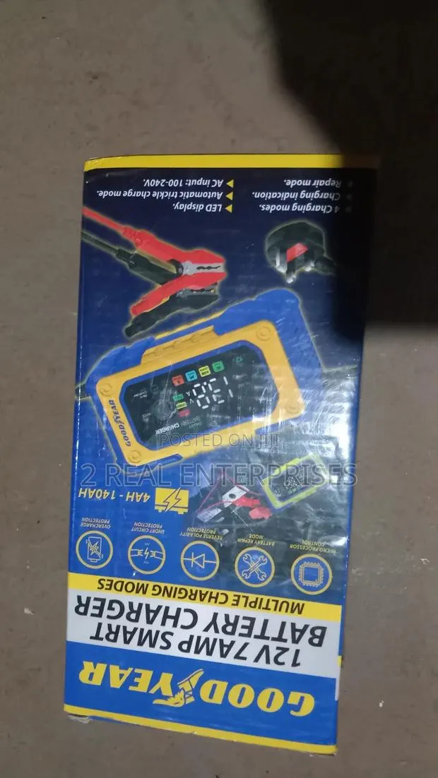 Goodyear 12V 7Amp Smart Battery Charger · Photo 1