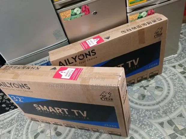 Enjoy Smart Lifeand Perfect Display With Ailyons 32 Smart Tv · Photo 1