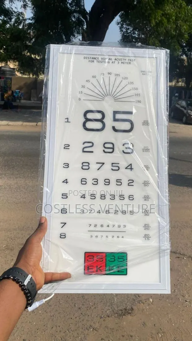 Ingot 2.5m Digital Numerical Visual Acuity Chart · Photo 1