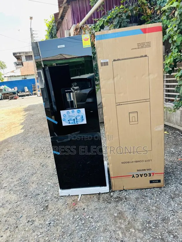 Purchase the New Mirror Double Door Black Water Dispenser Legacy 311l · Photo 1