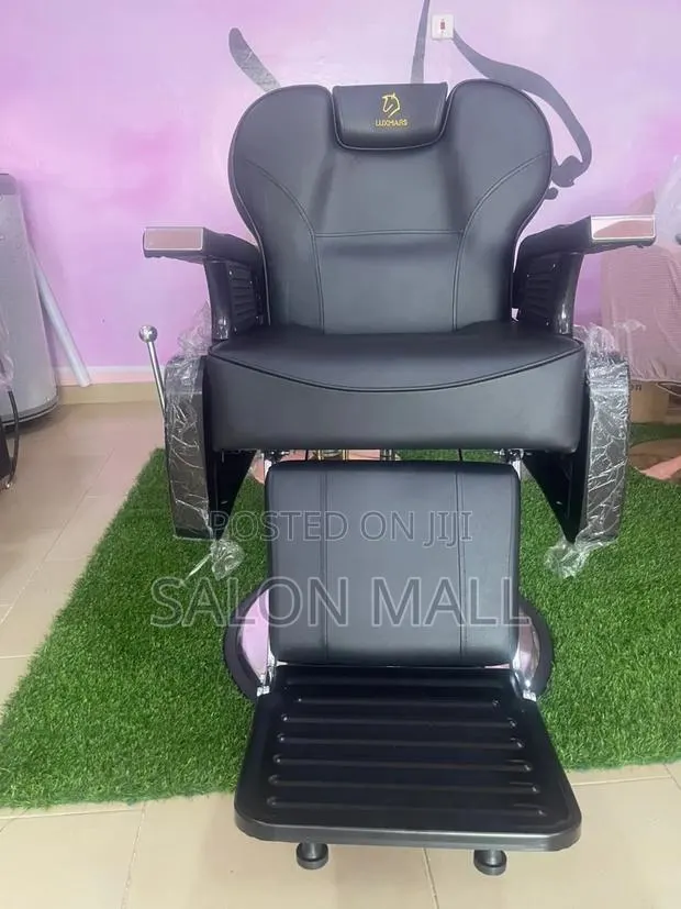 Barbering Seat · Photo 1