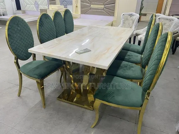 Modern Marble Dining Set · Photo 1