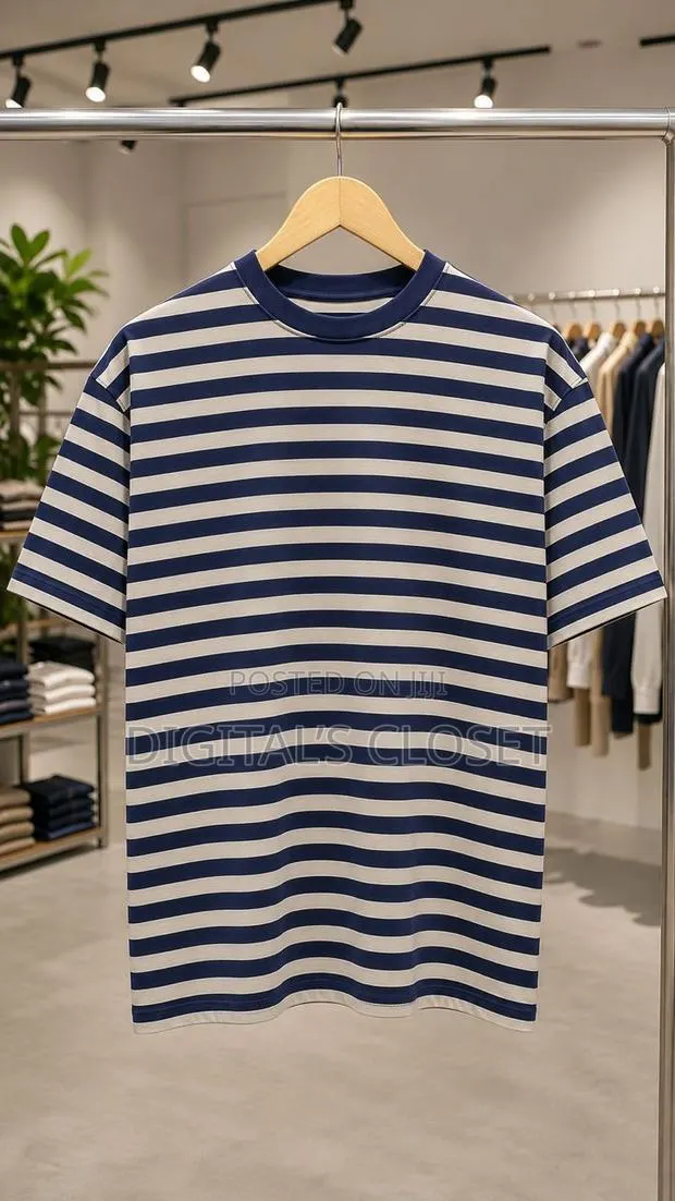 Stripped Round Necks in Sizes · Photo 1
