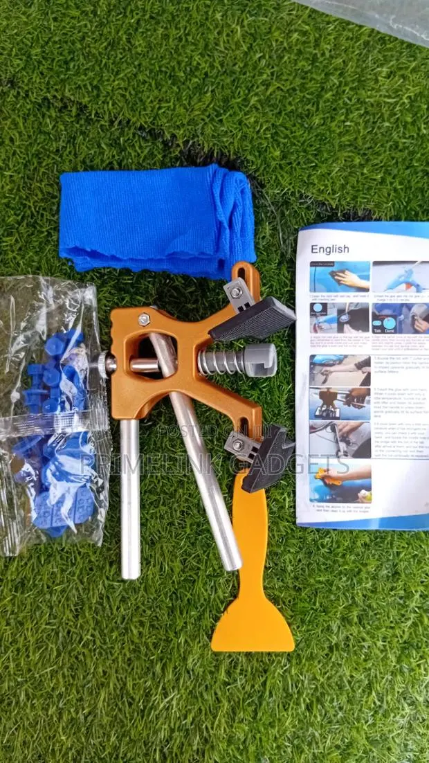Quality Car Dent Puller (Includes Scraper,Rug, and Attachment Pads) · Photo 1