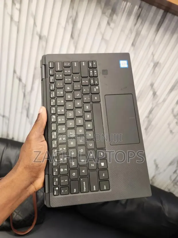 Laptop Dell XPS 13 2-in-1 (9315) 16GB Intel Core i7 SSD 256GB · Photo 1