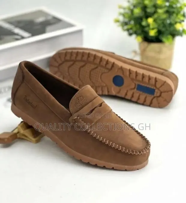 Authentic Brown Loafers · Photo 1