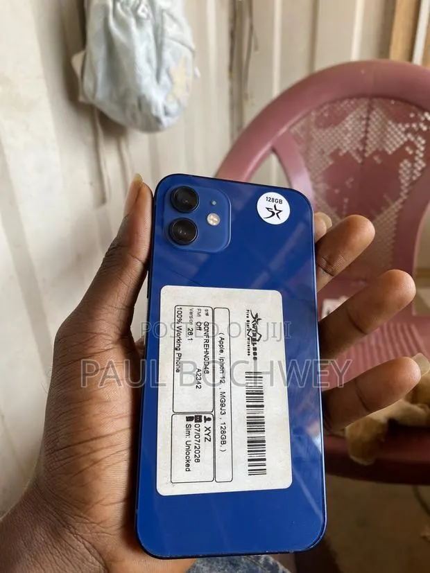 Apple iPhone 12 128 GB Blue · Photo 1