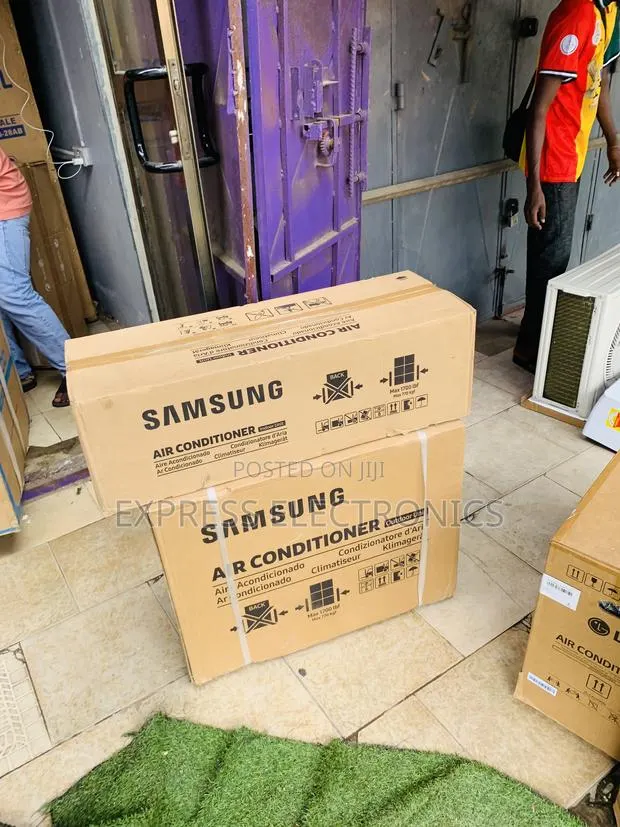 Lovely New White Samsung 1.5hp Split R410 Gas White · Photo 1