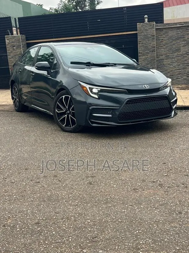 Toyota Corolla SE 2024 Black · Photo 1