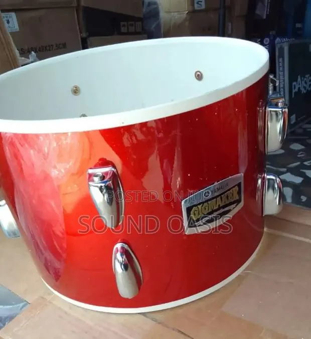 Yamaha Gig-maker 5-piece Drumset Red-wine · Photo 1