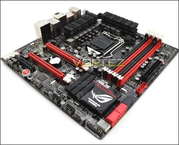 2nd/3rd Gen. Motherboard + I7 Processor · Photo 1