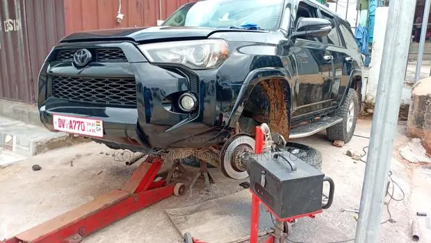 Brake Disc Resurfacing,Oil Service Sales Changes Of Brake Pads · Photo 8