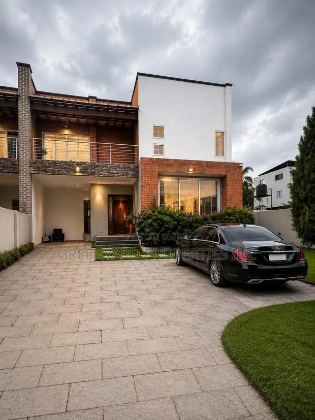 3bdrm House in A&C Mall, East Legon for rent · Photo 1