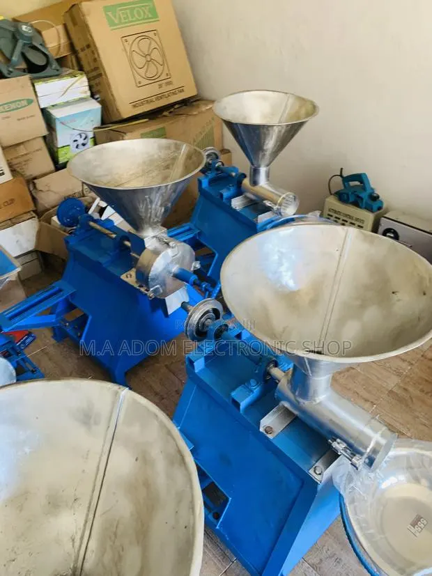 Pepper Commercial Grinding Machine · Photo 1