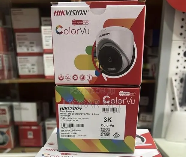 HIKVISION Colorvu Smart Hybrid Light Indoor Fixed Turret · Photo 1