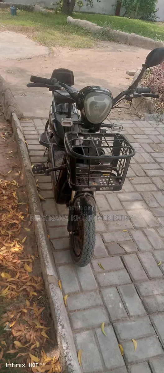 Motorcycle 2024 Black · Photo 1