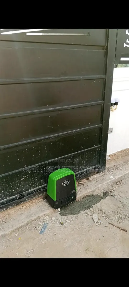 Remote Gate Opener · Photo 1