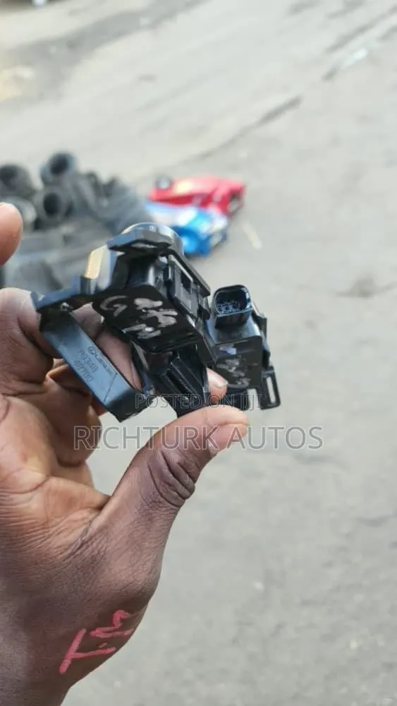 Tundra and Lexus Parking Sensors 2023-2026 · Photo 1