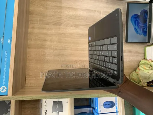 Laptop HP Chromebook 11 G1 4GB Intel Celeron HDD 32GB · Photo 1