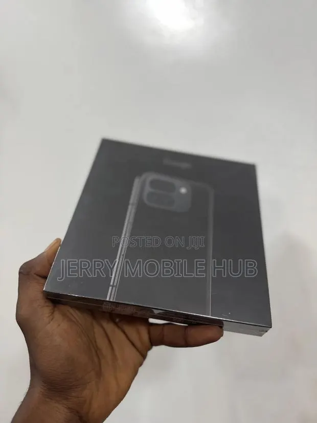 New Google Pixel 9 Pro Fold 256 GB Black · Photo 1