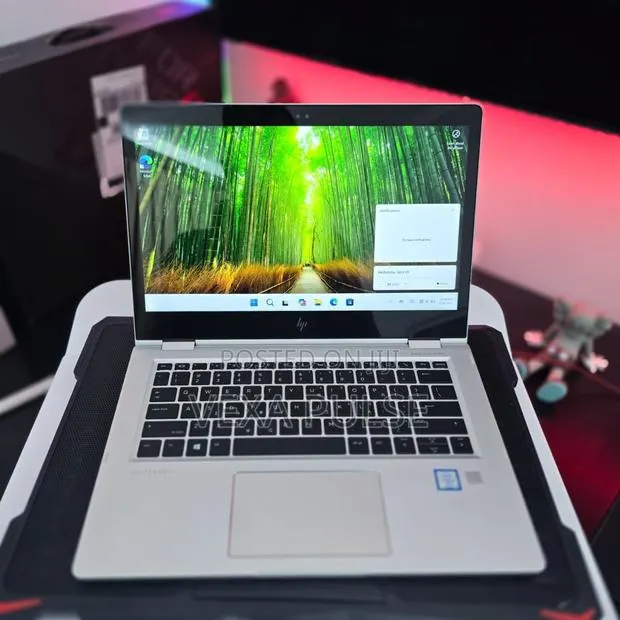 Laptop HP EliteBook x360 1030 G2 8GB Intel Core i5 SSD 256GB · Photo 1
