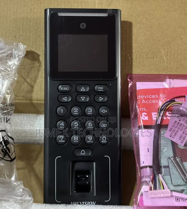HIKVISION Face Recognition Terminal DS-K1T321MFWX-B · Photo 1