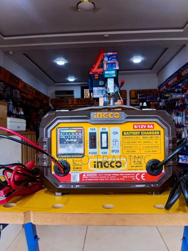 Ingco Battery Charger · Photo 1